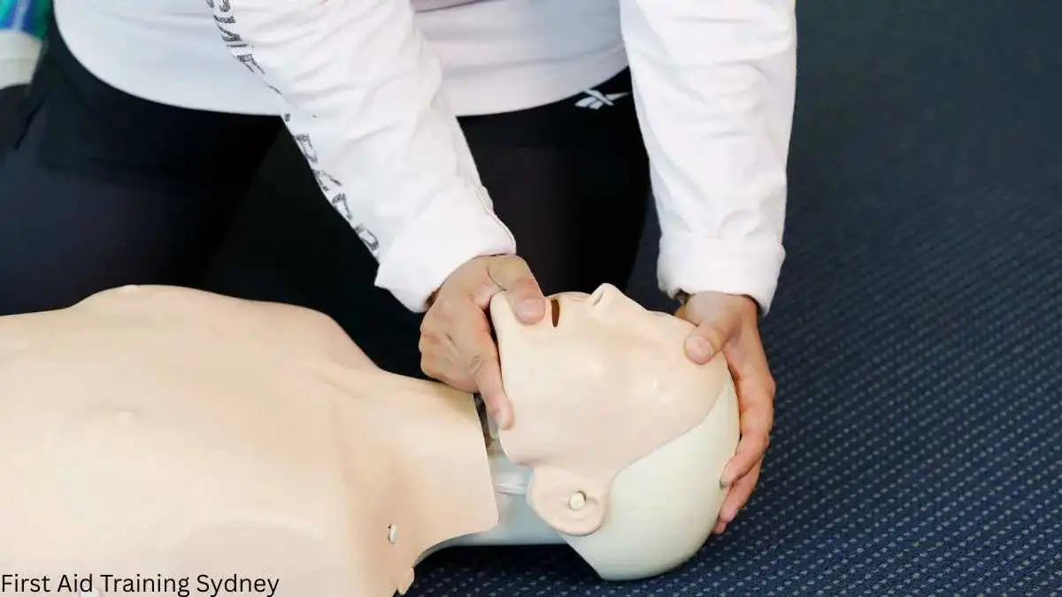 When Seconds Count: Why First Aid Belongs in Everyone’s Toolkit