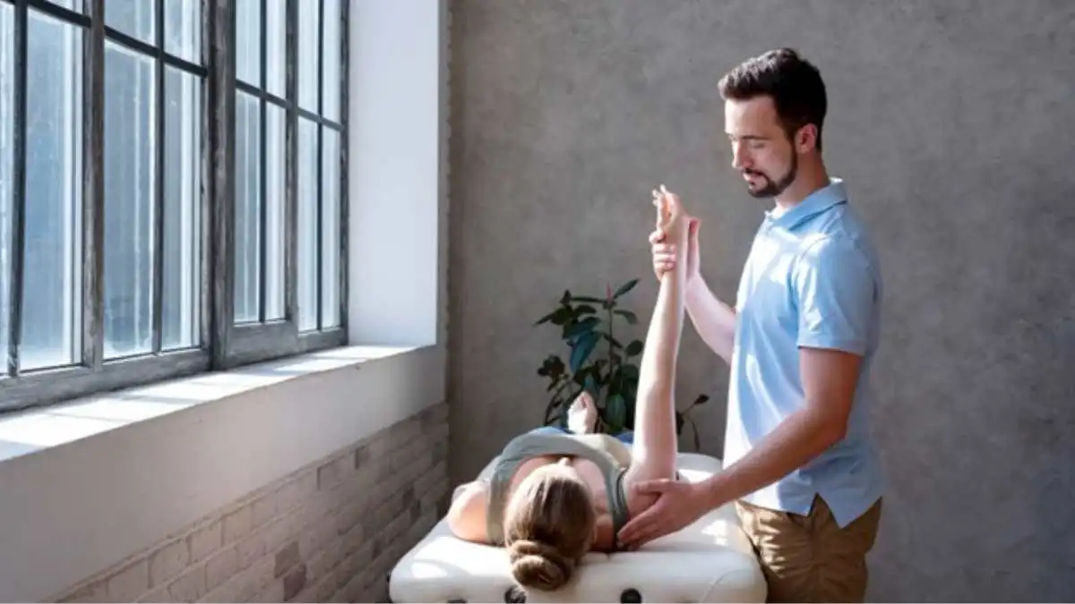 https://www.yooooga.com/the-role-of-professionalism-in-business-trip-massage-service/