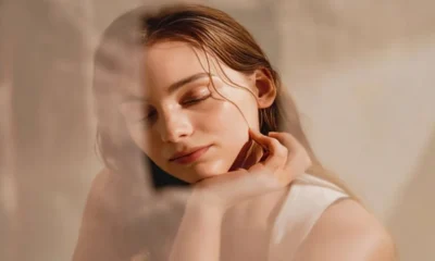 How Does Microneedling Improve Skin Texture and Tone?