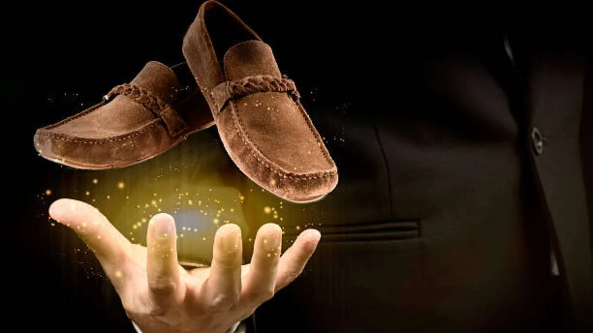Loafers That Move with You: The Importance of Flexibility in Men’s Footwear