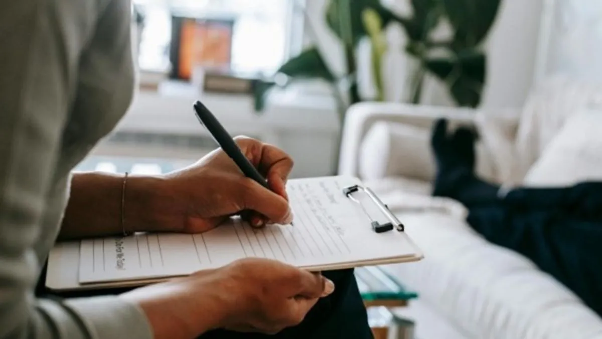 How Therapy Can Help You Set and Achieve Goals