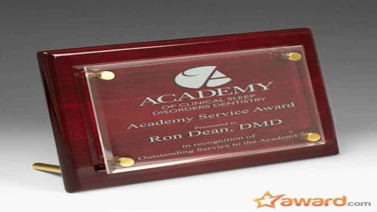 Lifetime Dedication Plaque Award