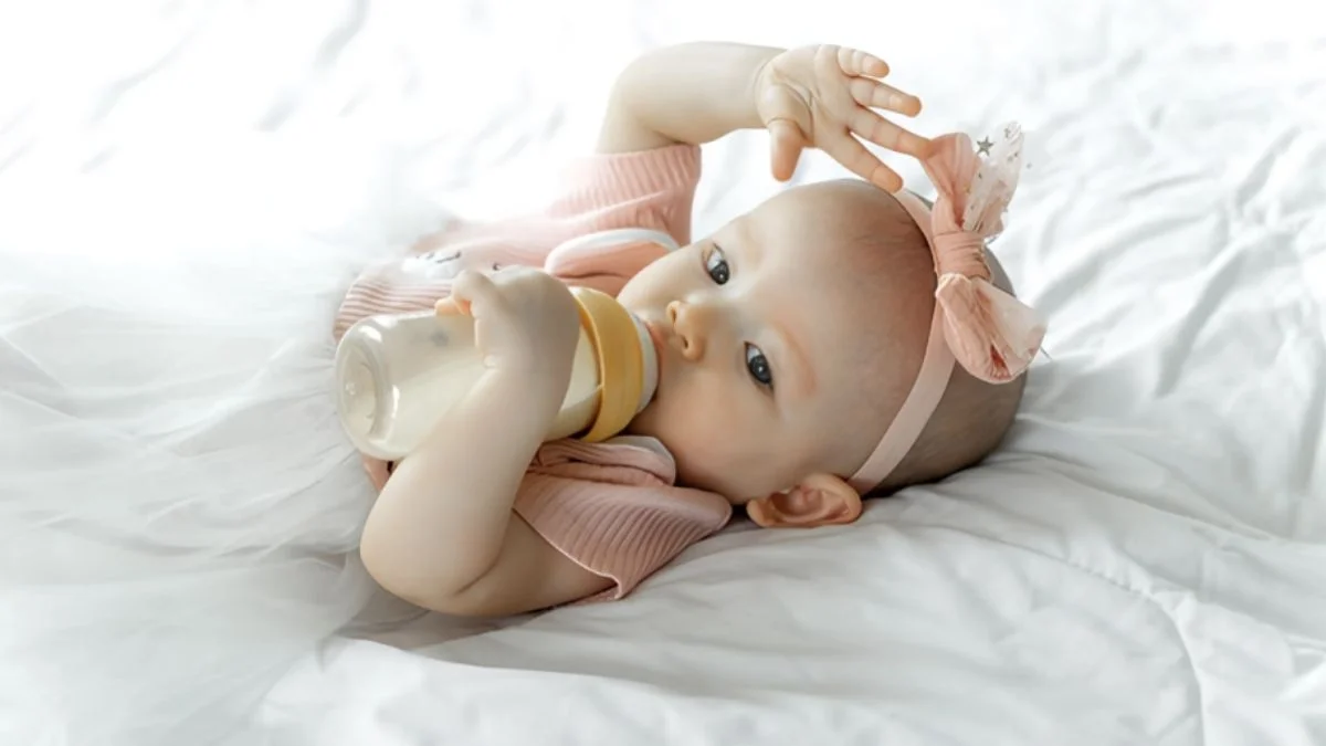 Which Milk Is Best for Babies: A Complete Guide for New Parents